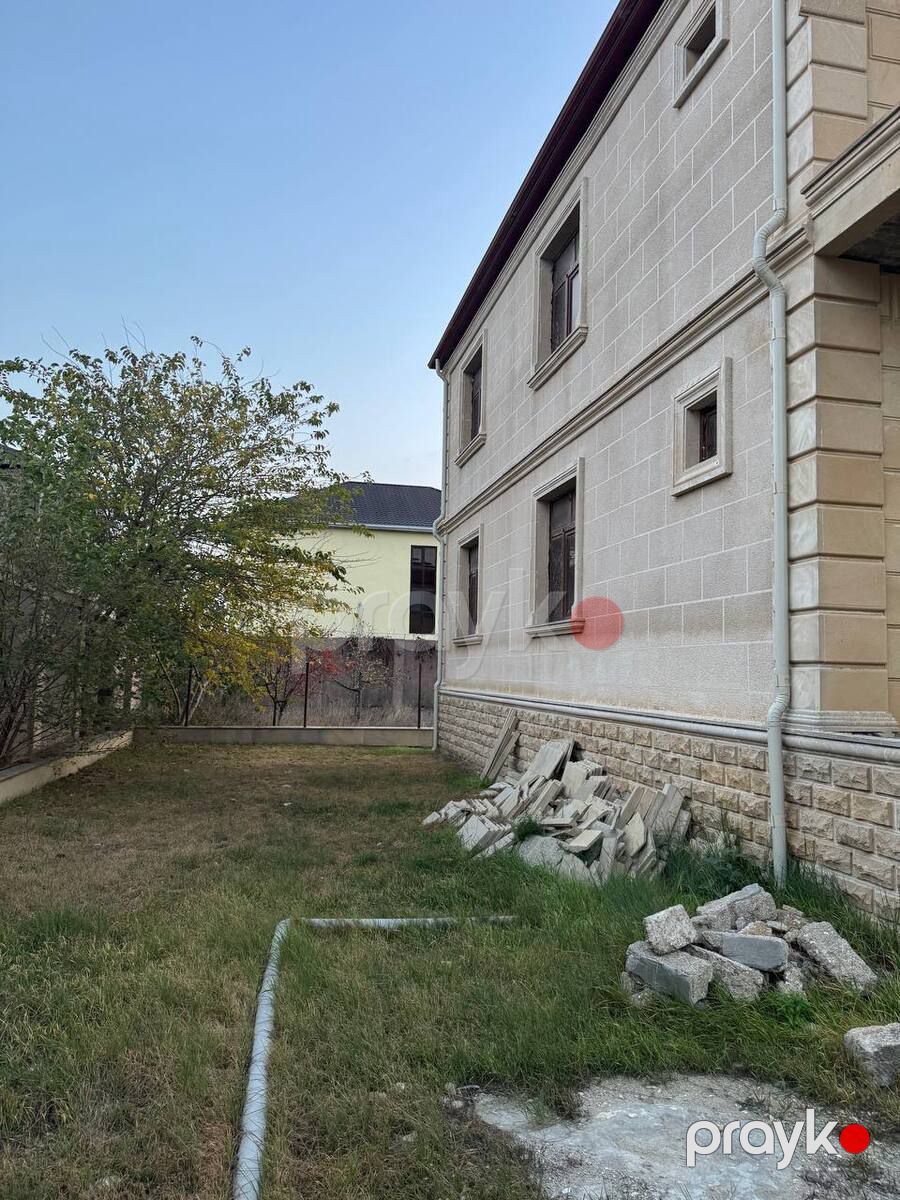 Satılır 8 otaqlı həyət evi/bağ evi 250 m² — Ev, villa, Bakı (3)