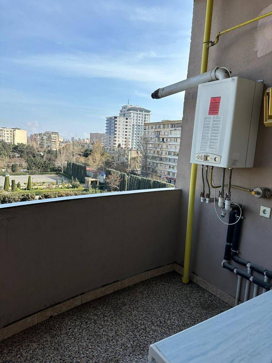 Satılır 4 otaqlı yeni tikili 180 m² — Mənzil, Bakı (7)