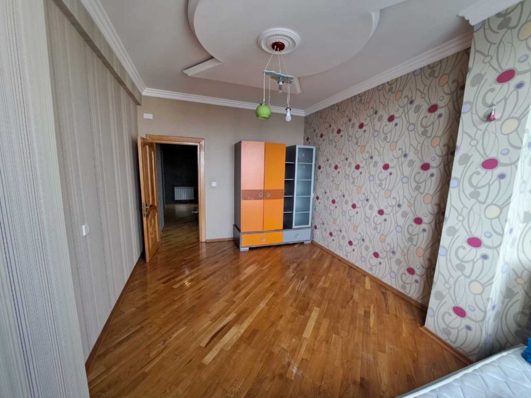 Satılır 3 otaqlı yeni tikili 135 m² — Mənzil, Bakı (6)