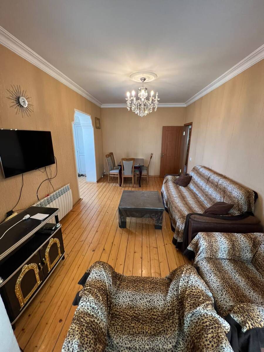 Satılır 3 otaqlı köhnə tikili 70 m² — Mənzil, Bakı (2)
