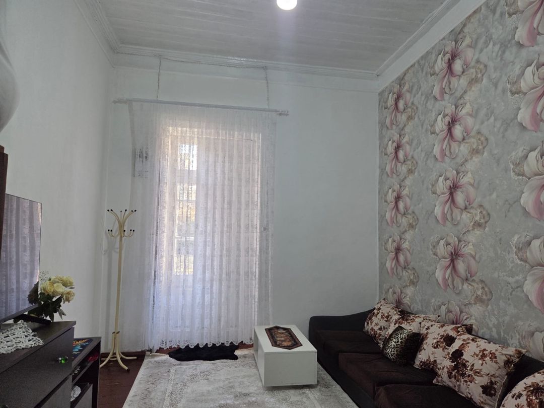 Satılır 2 otaqlı köhnə tikili 40 m² — Mənzil, Bakı