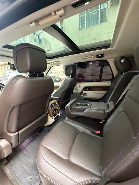 Land Rover Range Rover, 3.0 L, 2018 il, 175 000 km — Avtomobillər, Bakı (10)