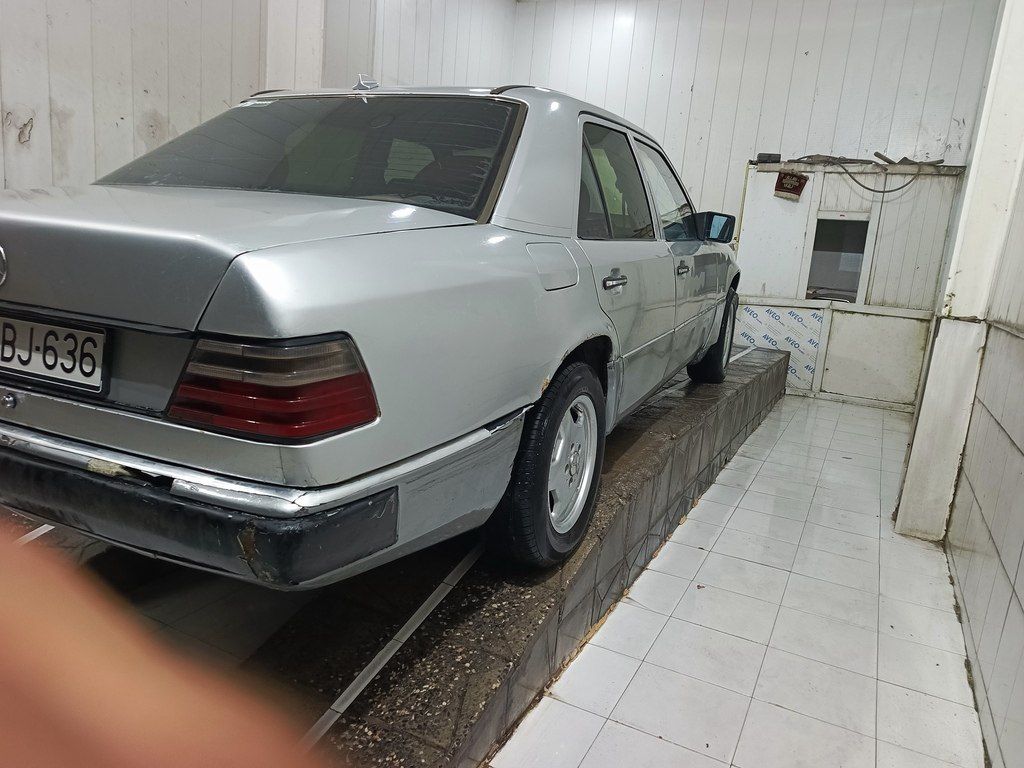 Mercedes 200 E, 2.0 L, 1992 il, 356 854 km — Avtomobillər, Bakı (8)