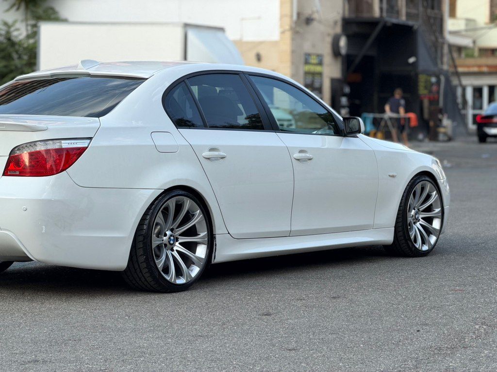 BMW 535, 3.0 L, 2007 il, 260 000 km — Avtomobillər, Bakı (6)