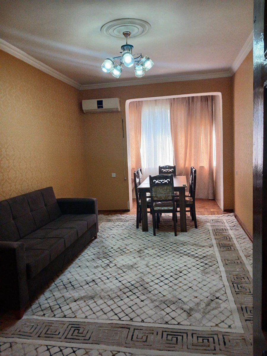 Satılır 2 otaqlı köhnə tikili 55 m² — Mənzil, Bakı (3)