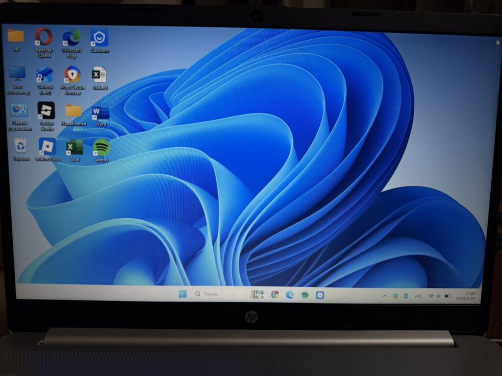 Başlanğıc qiymet 650 götüren olsa aşağıda vererik. HP Laptop 15s-fq — HP, Bakı (2)