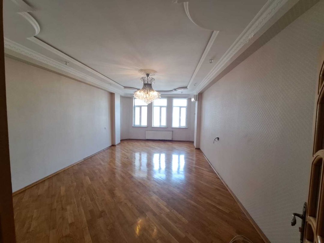 Satılır 3 otaqlı yeni tikili 135 m² — Mənzil, Bakı (4)
