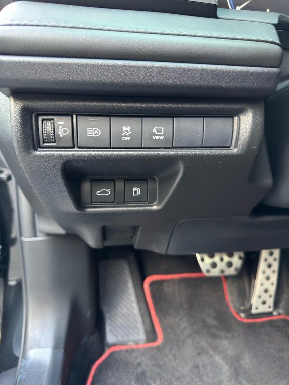 Toyota Camry, 2.0 L, 1 kWh, 2025 il, 28 000 km — Avtomobillər, Bakı (7)
