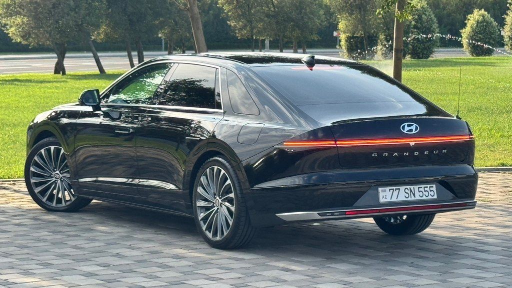Hyundai Grandeur, 1.6 L, 1.49 kWh, 2023 il, 80 500 km — Avtomobillər, Bakı (7)
