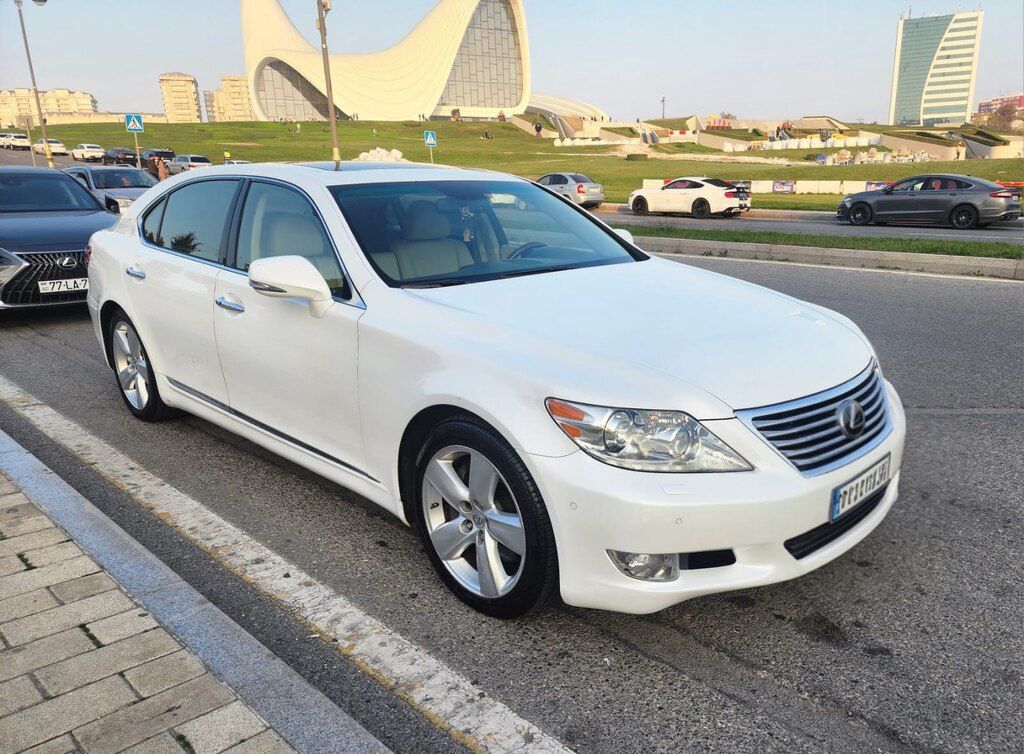 Lexus LS 460, 4.6 L, 2012 il, 211 000 km — Avtomobillər, Bakı (2)