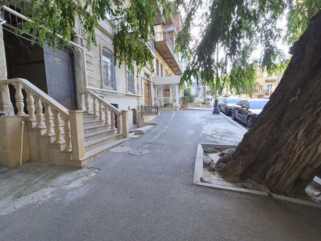 Satılır obyekt 60 m² — Əmlak, Bakı (2)