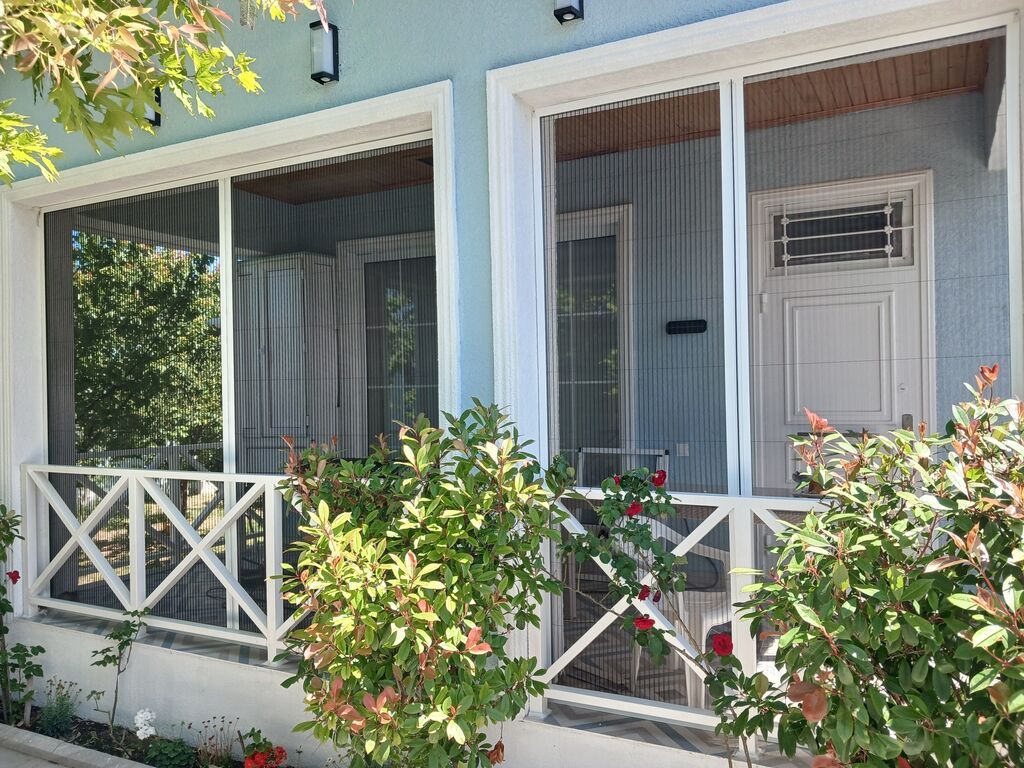 PVC plastik qapı-pəncərə və cam balkon xidməti Təklif olunan işlər: - — Tikinti və təmir, Bakı (7)