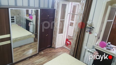 Satılır 2 otaqlı köhnə tikili 70 m²
