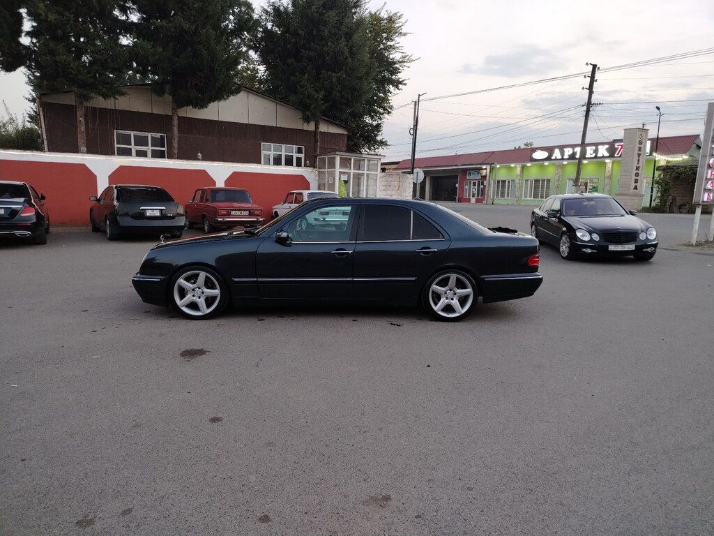 Mercedes E 240, 2.4 L, 2000 il, 253 114 km — Avtomobillər, Masallı (9)