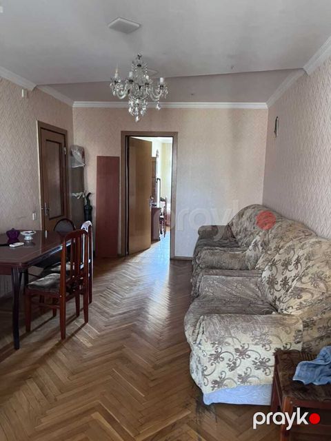 Satılır 3 otaqlı köhnə tikili 55 m²