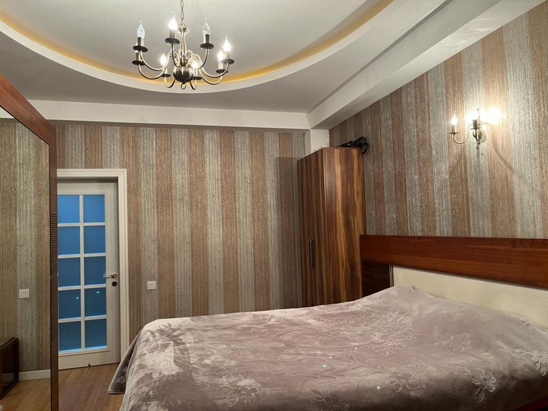 İcarəyə verilir 3 otaqlı yeni tikili 110 m² — Mənzil, Bakı (7)