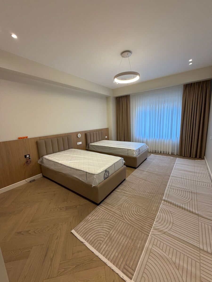 İcarəyə verilir 5 otaqlı yeni tikili 200 m² — Mənzil, Bakı (12)