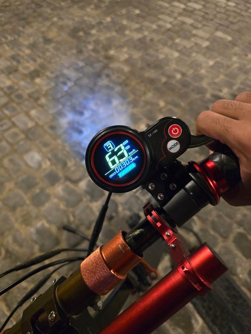 Kugo m4 pro max çox əla vəziyytdə 800W güclü mühərrik qoyulub Elektrik — Mallar, Bakı (3)