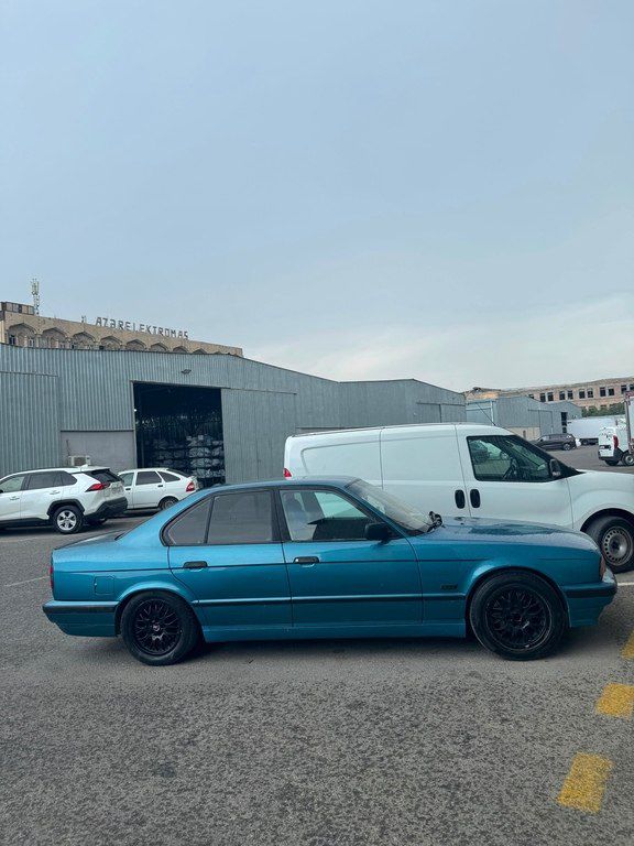 BMW 520, 2.0 L, 1994 il, 529 999 km — Avtomobillər, Bakı (4)