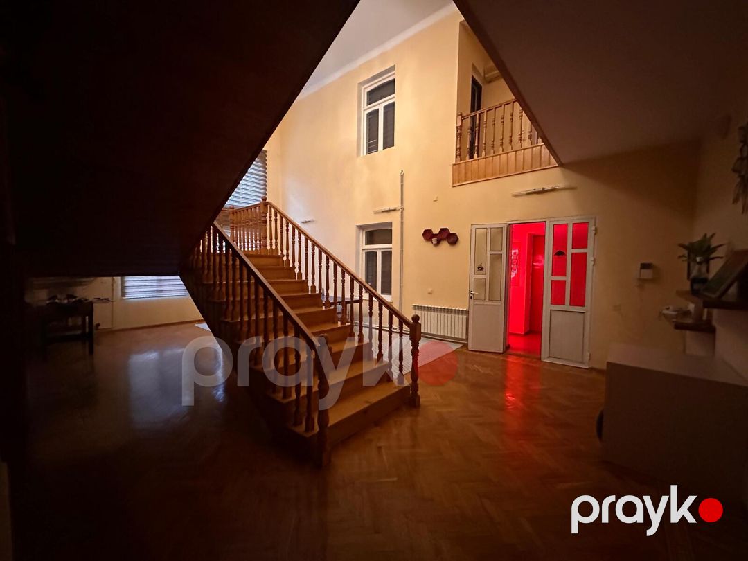 İcarəyə verilir 10 otaqlı həyət evi/bağ evi 400 m² — Ev, villa, Bakı (2)