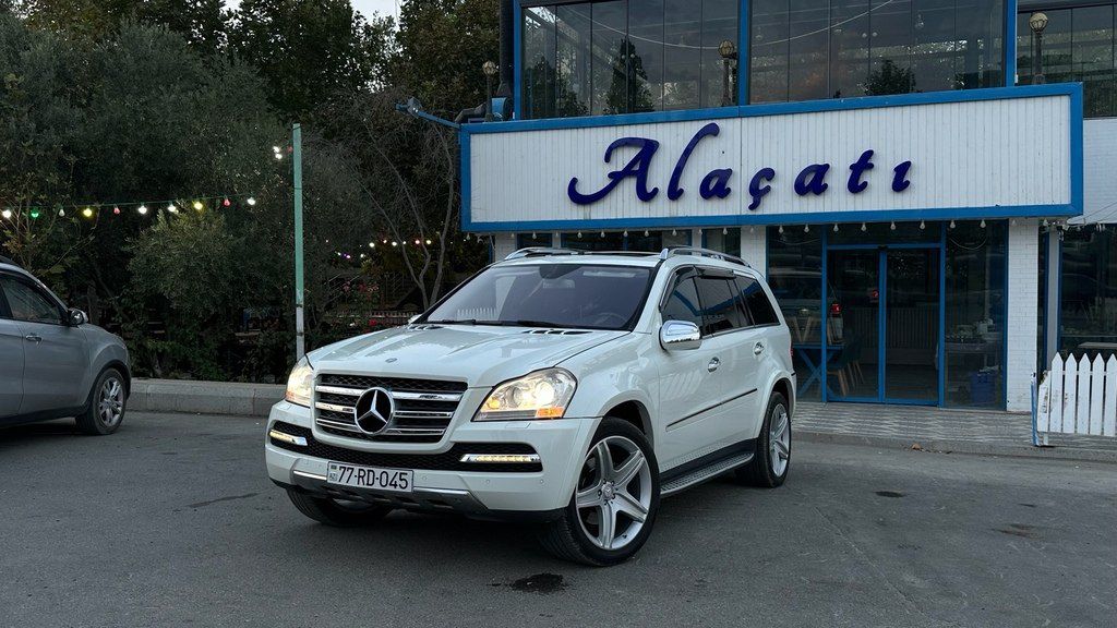 Mercedes GL 550 4MATIC, 5.5 L, 2010 il, 99 600 km — Avtomobillər, Bakı (8)