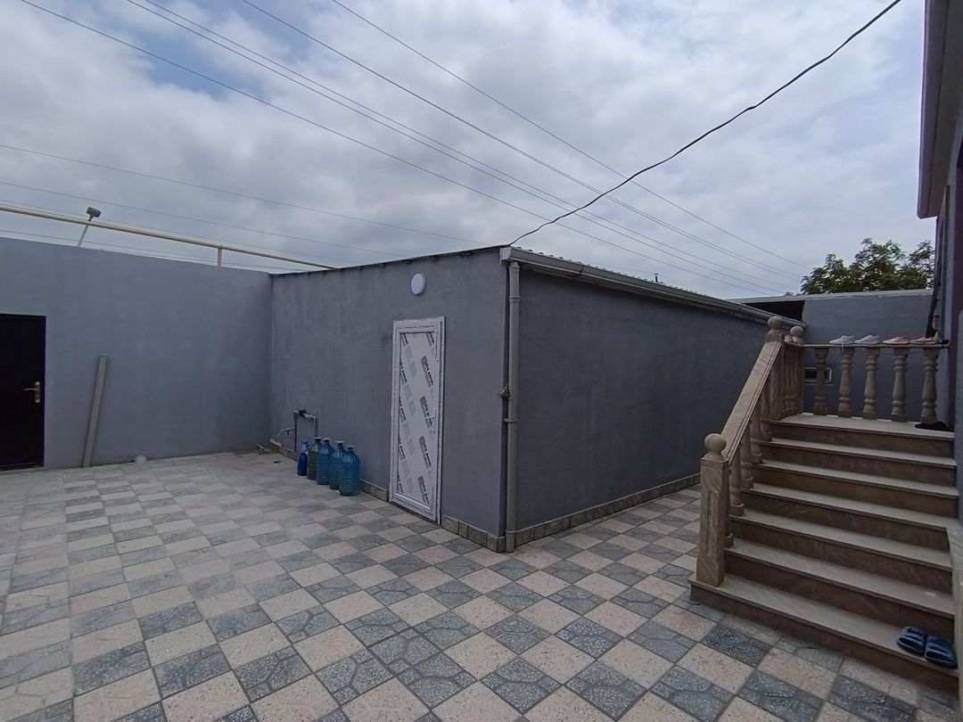 Satılır 4 otaqlı həyət evi/bağ evi 140 m² — Ev, villa, Bakı (3)