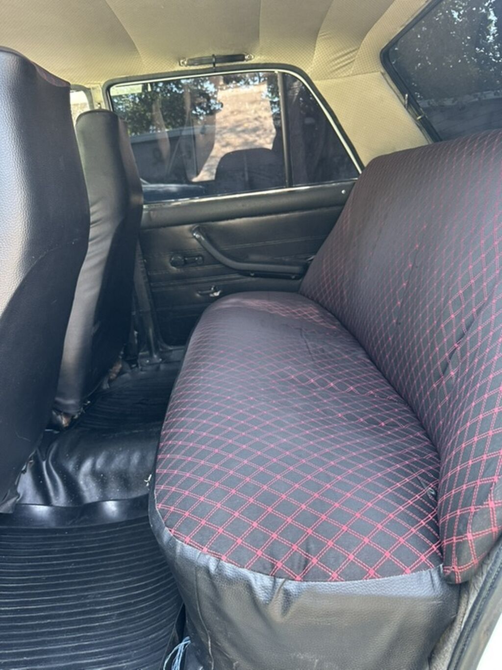 VAZ 2107 sedan – klassik ağ rəng, 4 qapı, arxa ötürücülü. Ili 2005 — Avto, Xırdalan (10)