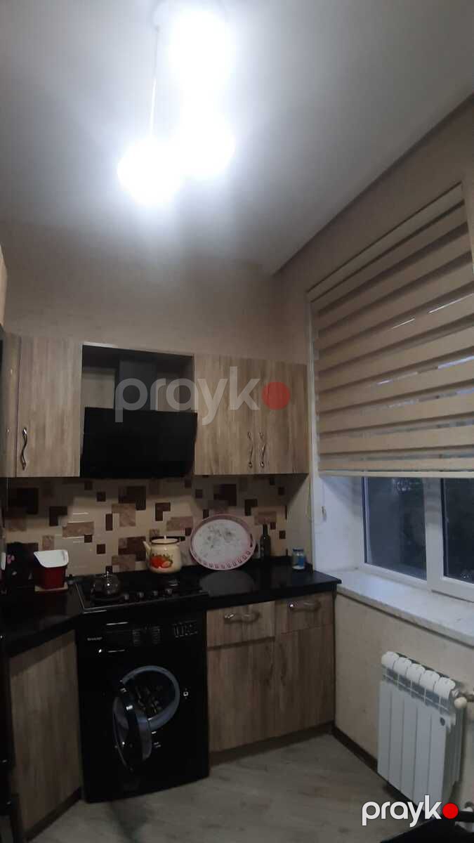Satılır 2 otaqlı köhnə tikili 65 m² — Mənzil, Bakı (10)
