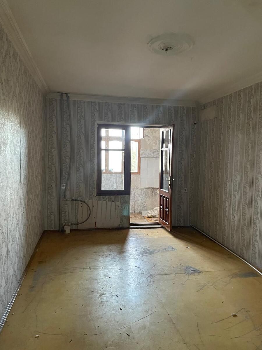 Satılır 2 otaqlı köhnə tikili 45 m² — Mənzil, Bakı (3)