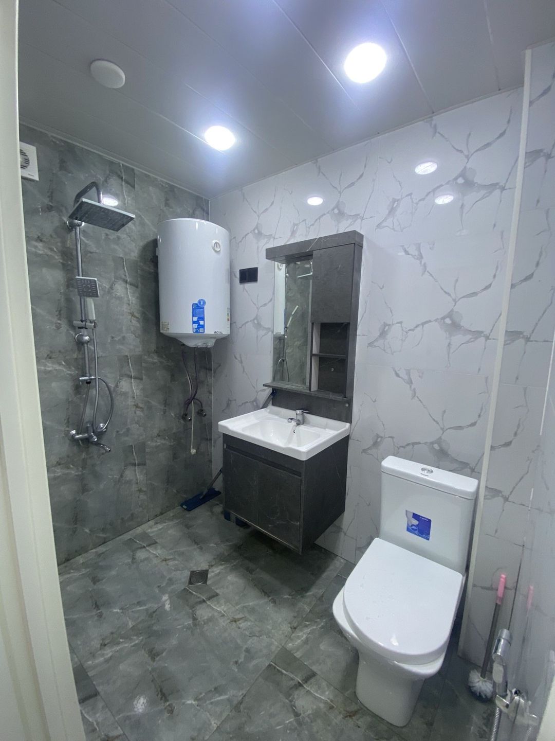 İcarəyə verilir 2 otaqlı köhnə tikili 60 m² — Mənzil, Bakı (7)
