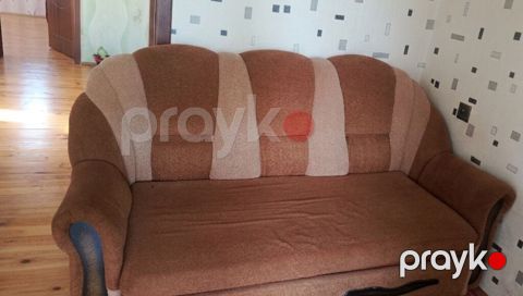 Işlənmiş divan satılır