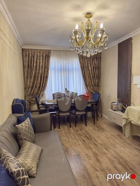 Satılır 3 otaqlı köhnə tikili 86 m²