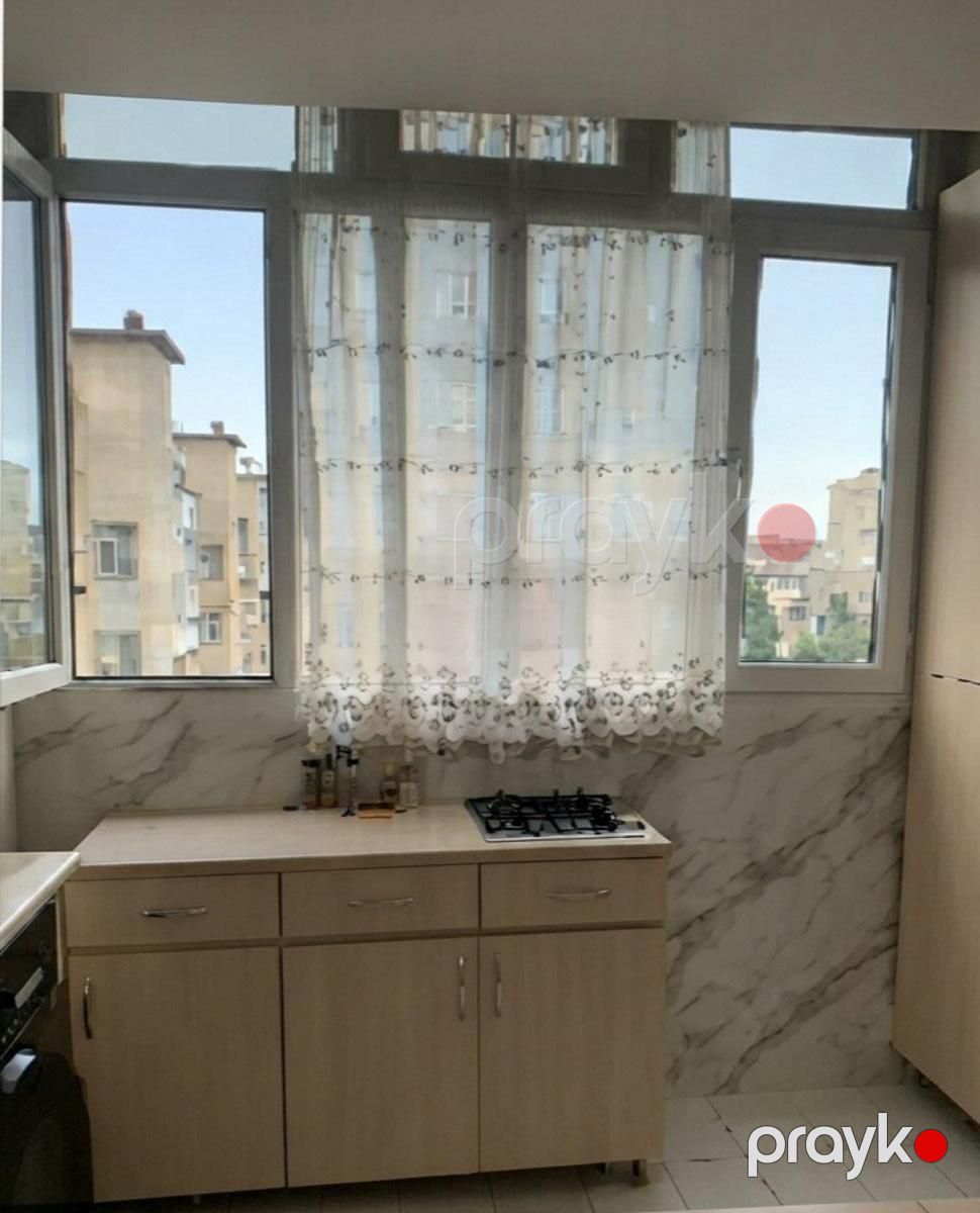 Satılır 2 otaqlı köhnə tikili 53 m² — Mənzil, Bakı (4)