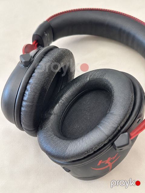 HyperX Cloud II Pro gaming qulaqlıq – qutu və aksesuarlarla