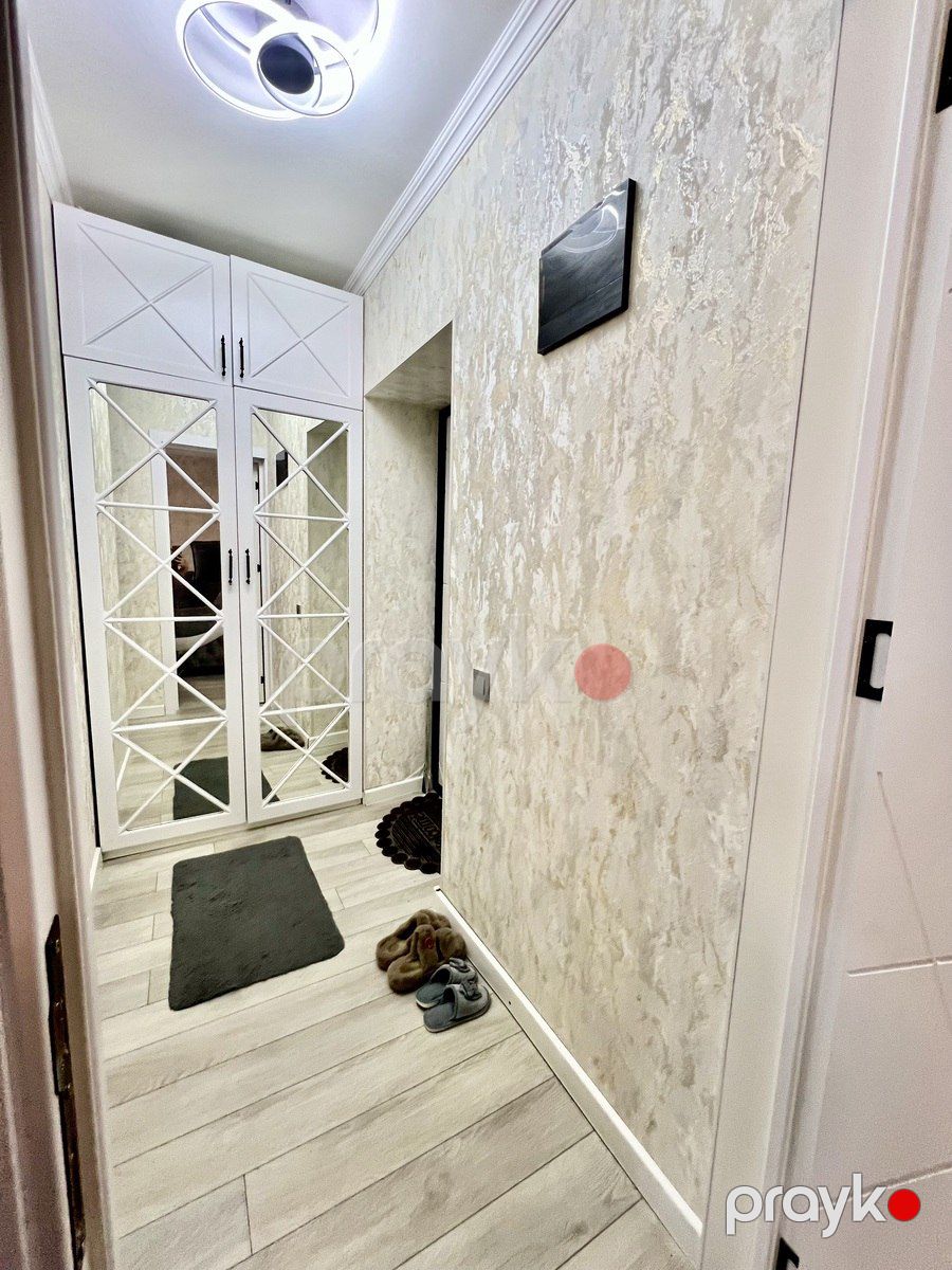 Satılır 2 otaqlı köhnə tikili 45 m² — Mənzil, Bakı (3)