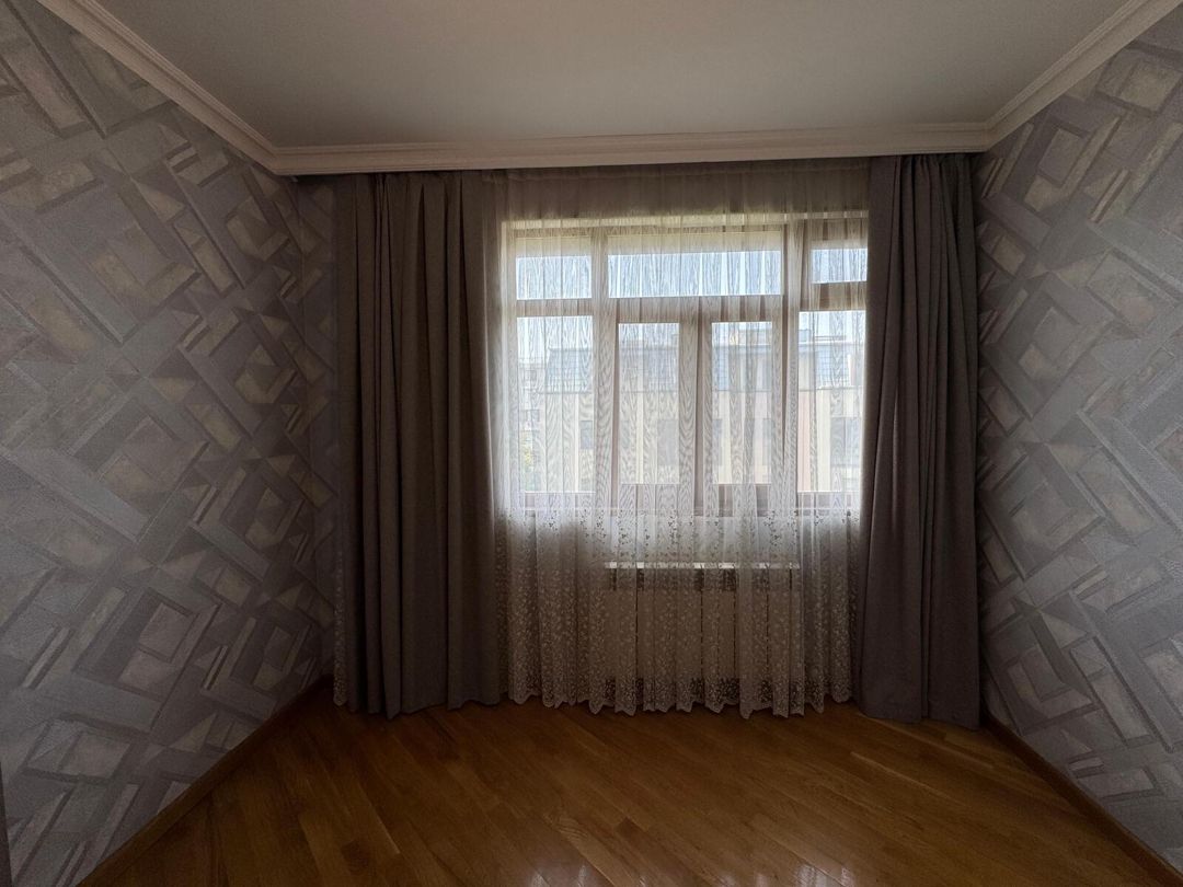 Satılır 2 otaqlı köhnə tikili 60 m² — Mənzil, Bakı (11)