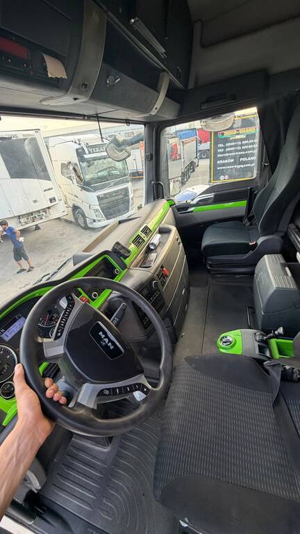 MAN TGX 18.480, 13 L, 2012 il, 1 300 000 km — Yük maşınları, Bakı (9)