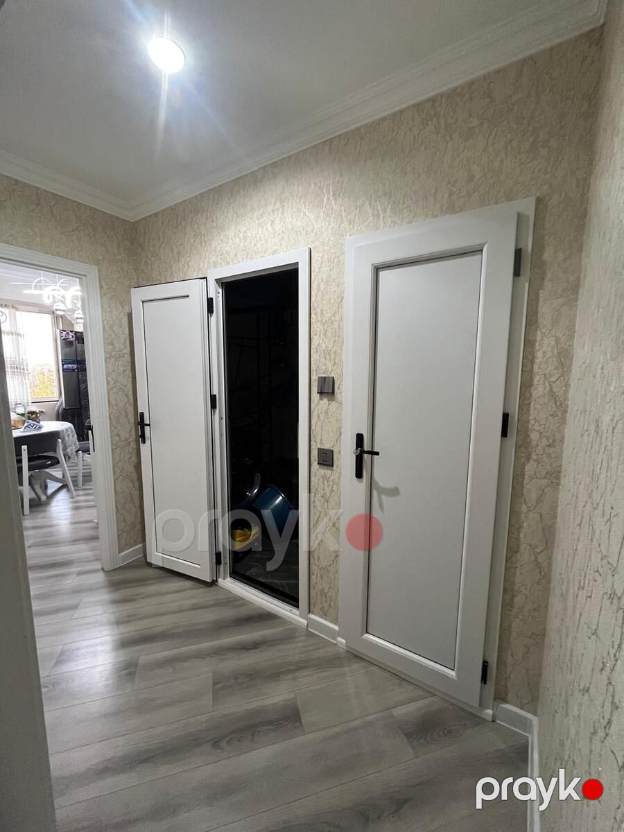 Satılır 3 otaqlı köhnə tikili 90 m² — Mənzil, Bakı (8)