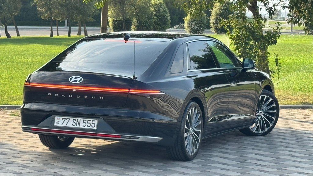Hyundai Grandeur, 1.6 L, 1.49 kWh, 2023 il, 80 500 km — Avtomobillər, Bakı (8)