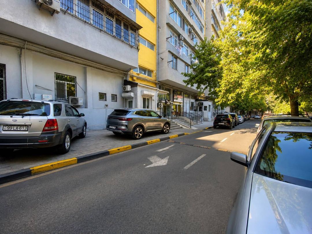 Satılır 2 otaqlı köhnə tikili 55 m² — Mənzil, Bakı (5)