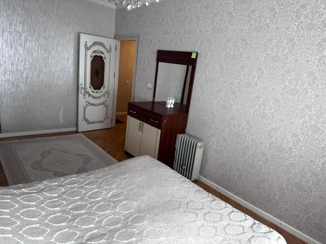 Satılır 4 otaqlı köhnə tikili 110 m² — Mənzil, Bakı (5)