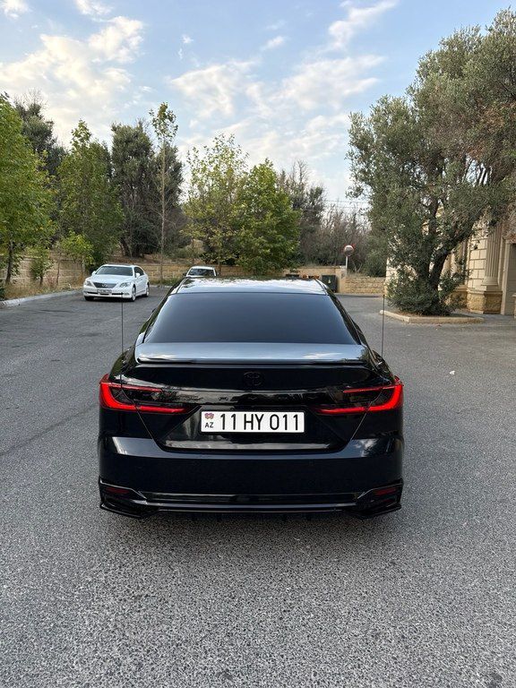 Toyota Camry, 2.0 L, 1 kWh, 2025 il, 28 000 km — Avtomobillər, Bakı (4)
