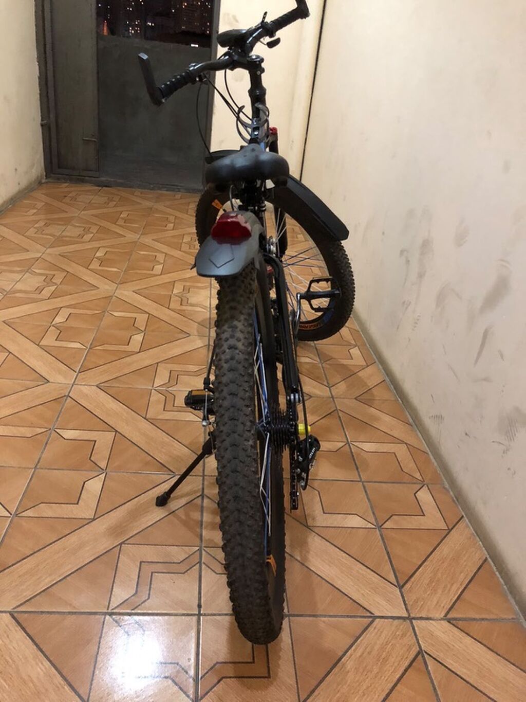 Bargerro 686 dağ velosipedi 26lıqdı 8skoruslu,bağlanib açila bilen — Dağ velosipedləri, Bakı (4)
