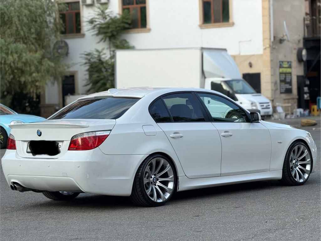 BMW 535, 3.0 L, 2007 il, 260 000 km — Avtomobillər, Bakı (7)