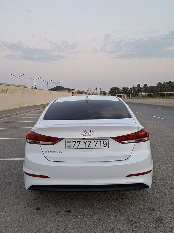 Hyundai Elantra, 2.0 L, 2018 il, 352 792 km — Avtomobillər, Bakı (2)