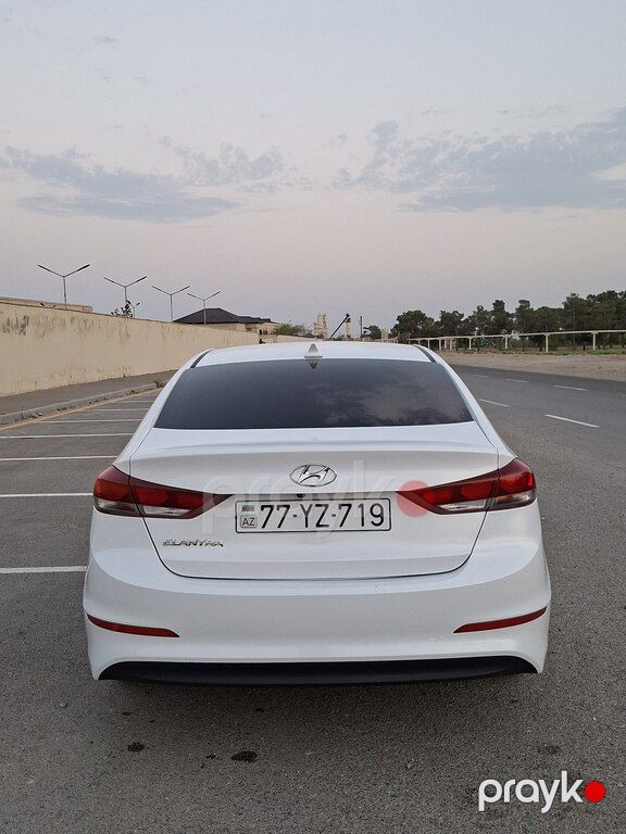 Hyundai Elantra, 2.0 L, 2018 il, 352 792 km — Avtomobillər, Bakı (2)