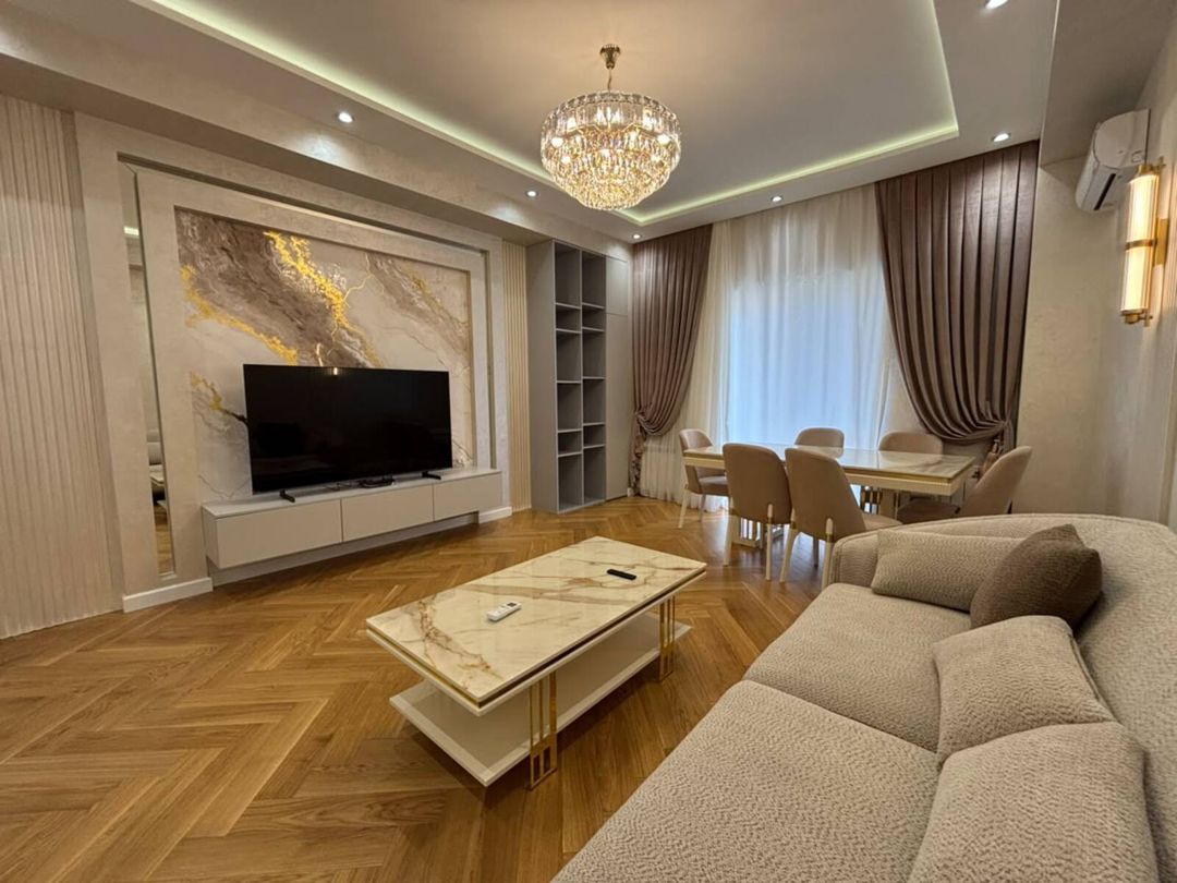 İcarəyə verilir 3 otaqlı yeni tikili 140 m² — Mənzil, Bakı (5)