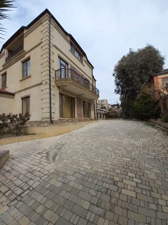 Satılır 4 otaqlı həyət evi/bağ evi 340 m² — Ev, villa, Bakı (2)