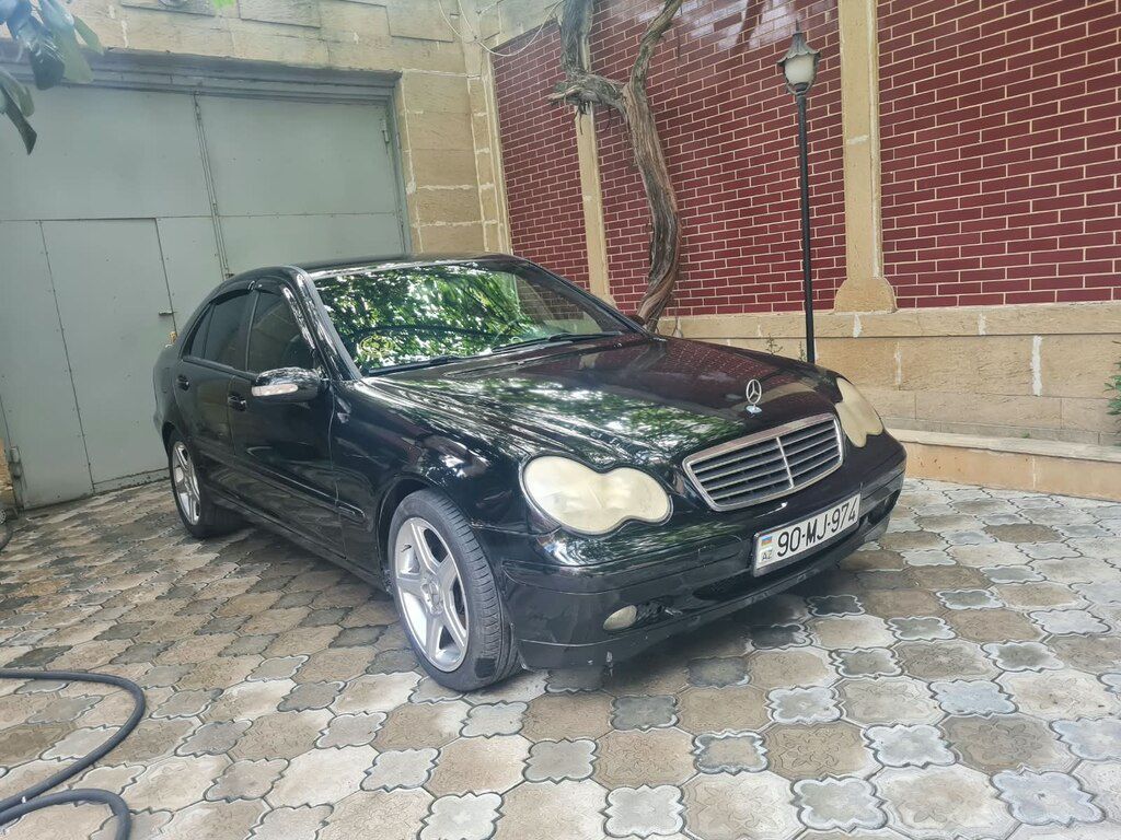 Mercedes C 180, 2.0 L, 2002 il, 959 686 km — Avtomobillər, Bakı (2)