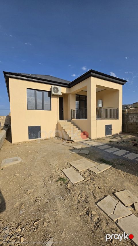 Satılır 4 otaqlı həyət evi/bağ evi 120 m²